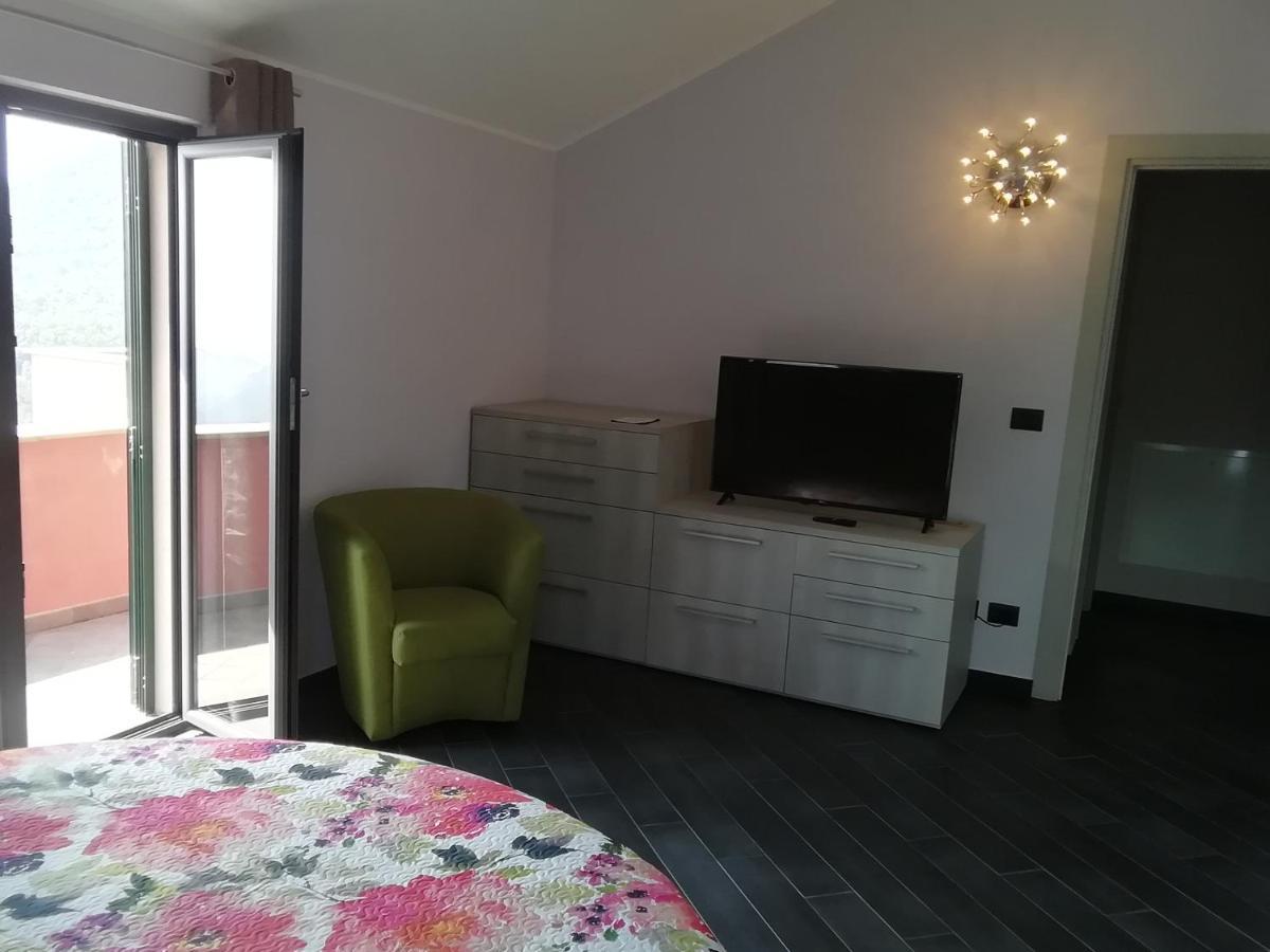 Suite Con Vista Vezzi Portio Luaran gambar