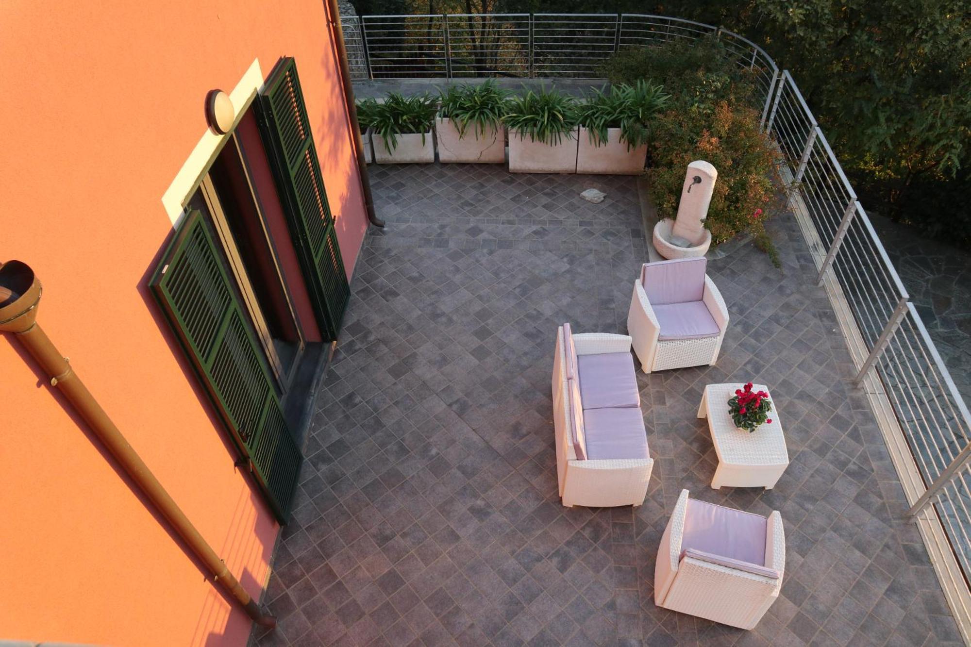 Suite Con Vista Vezzi Portio Luaran gambar